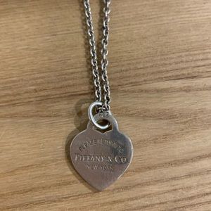 Tiffany & Co Classic Heart Necklace